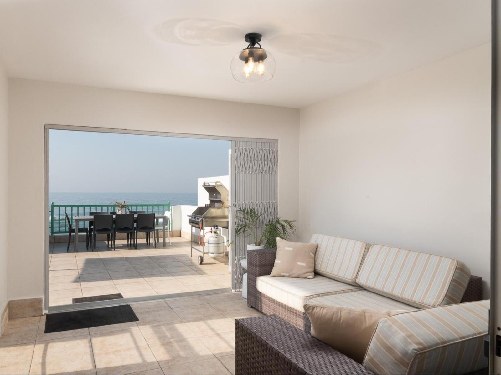 Skiathos At Beachfront Apartments In Shakas Rock Ballito Room photo